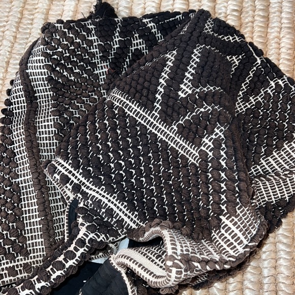 Pearl and Caviar tassel heavy duty woven oversized tote bag - Picture 3 of 15